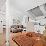Apartamento Anaika At The Beach, Opatija Ika